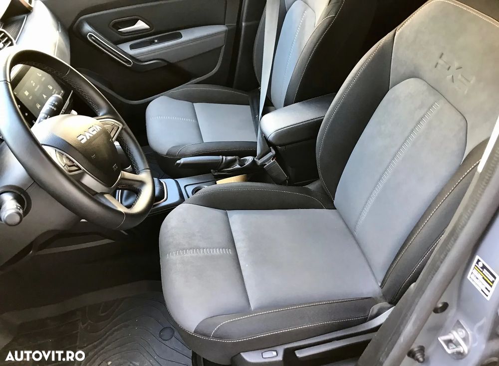 Dacia Duster TCe 150 EDC Extreme - 12