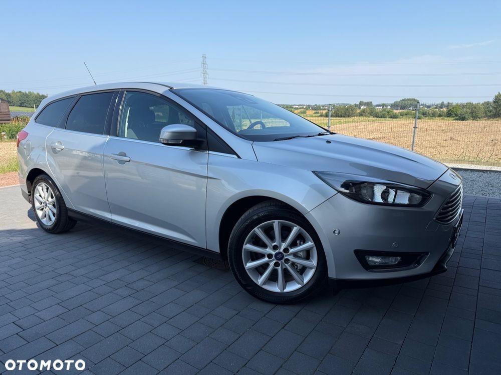 Ford Focus - 16