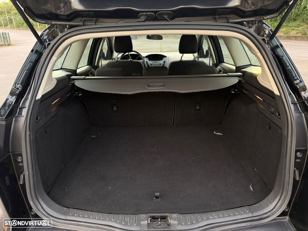 Ford Focus - 14