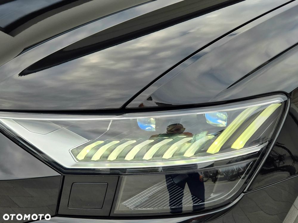 Audi SQ8 TFSI quattro tiptronic competition plus - 27
