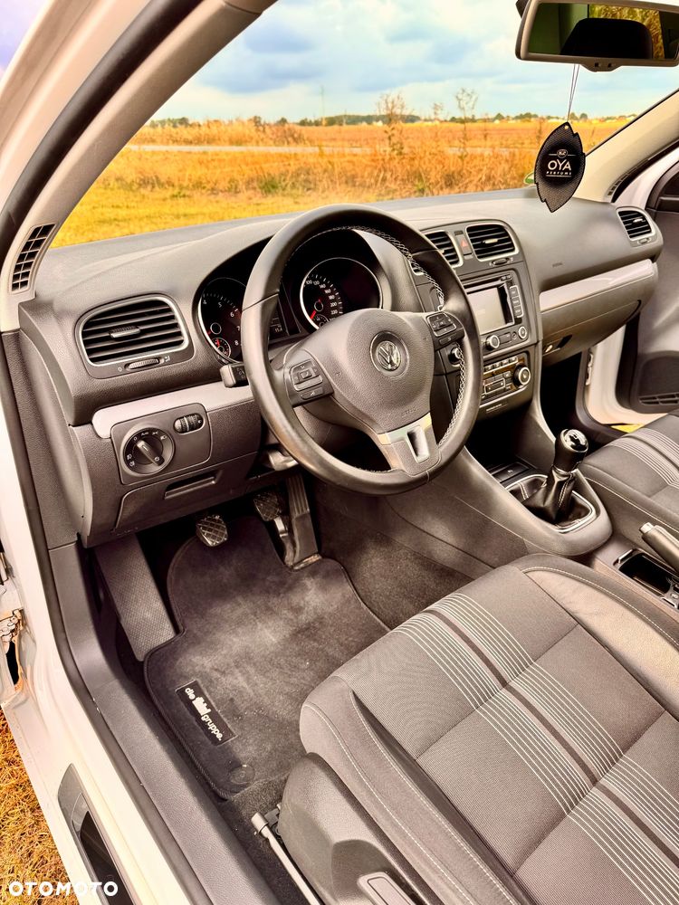 Volkswagen Golf - 16