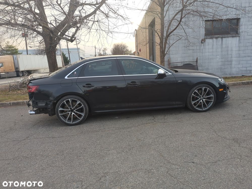 Audi S4 Limousine - 12