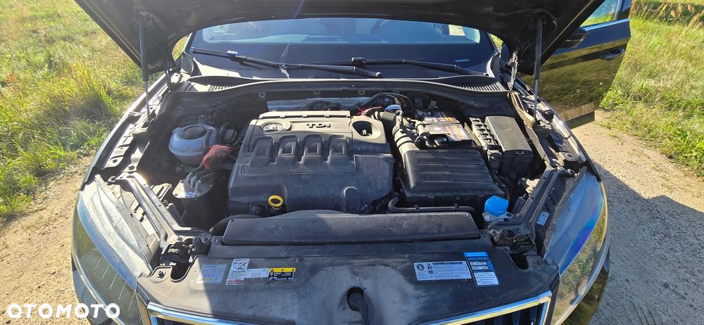 Skoda Superb 2.0 TDI L&K DSG - 32