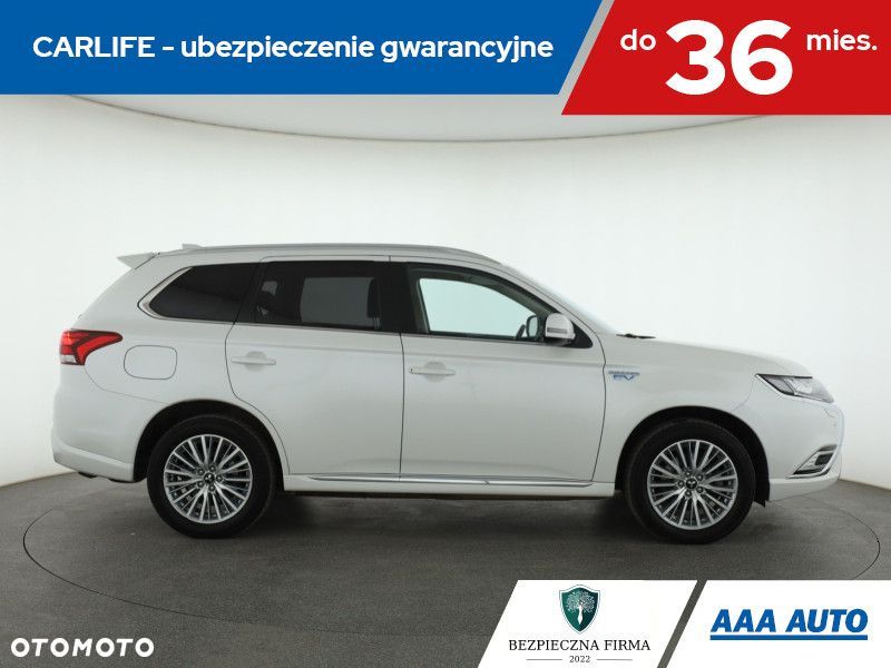 Mitsubishi Outlander - 8