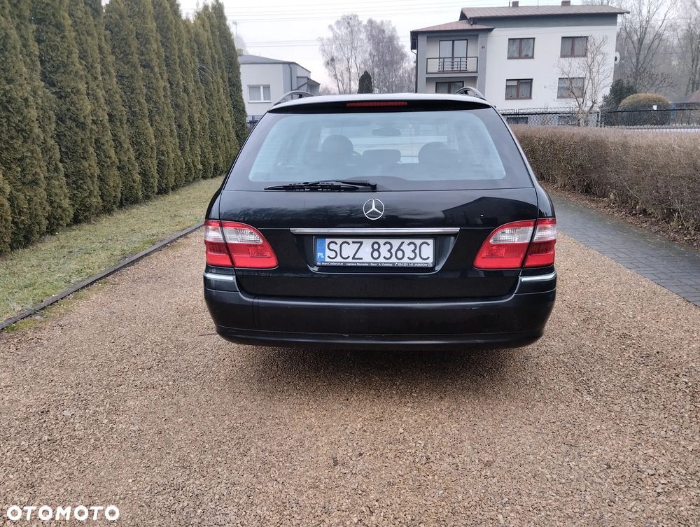 Mercedes-Benz Klasa E 500 7G-TRONIC Avantgarde - 4