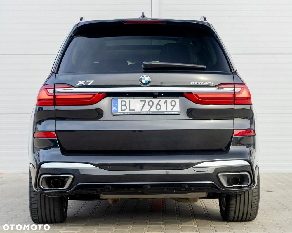 BMW X7 xDrive40i - 8