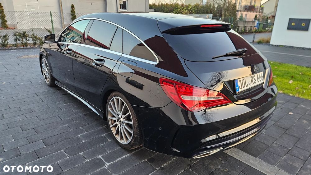 Mercedes-Benz CLA 220 4Matic 7G-DCT AMG Line - 40