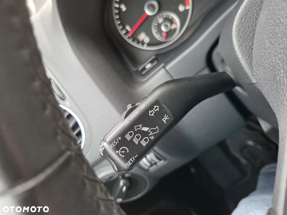 Volkswagen Golf Plus - 21