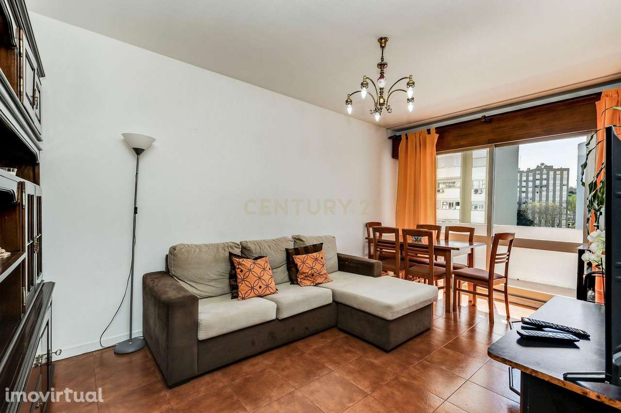 Apartamento T2 em Alfornelos com Vista Desafogada - Grande imagem: 4/15