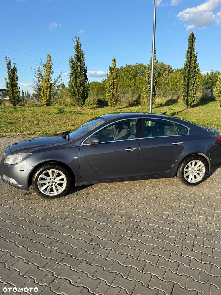 Opel Insignia 2.0 CDTI Cosmo - 4