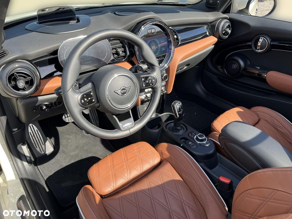 MINI John Cooper Works - 10