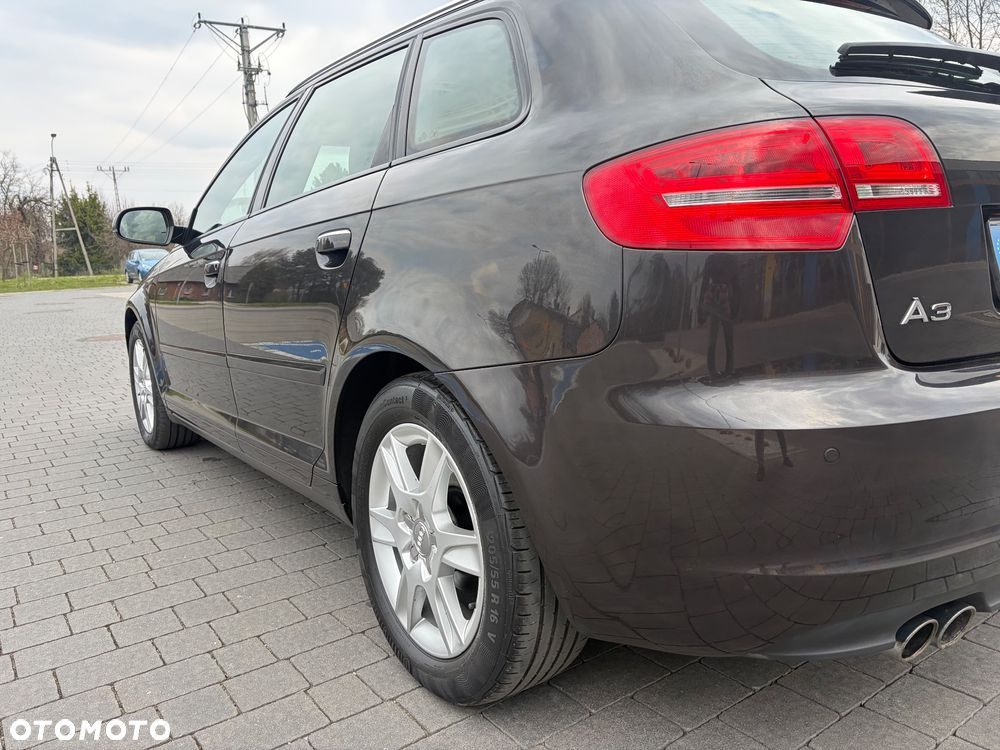 Audi A3 Sportback - 15