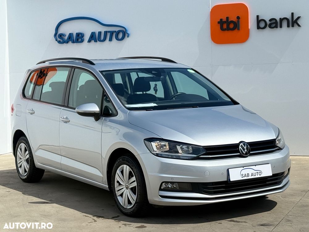Volkswagen Touran 2.0 TDI DSG Comfortline - 4