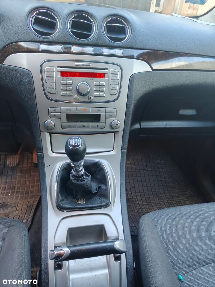 Ford Galaxy 1.8 TDCi Ghia - 7