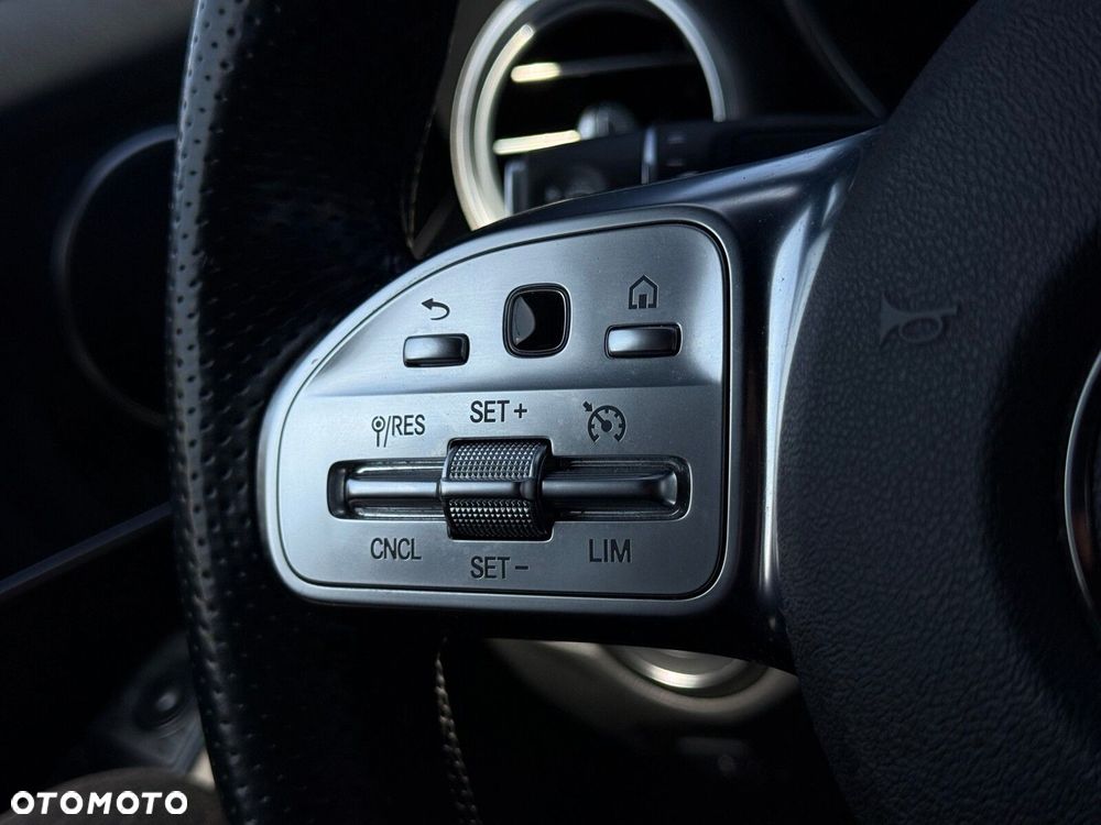 Mercedes-Benz GLC 200 d 4-Matic Business Edition - 17