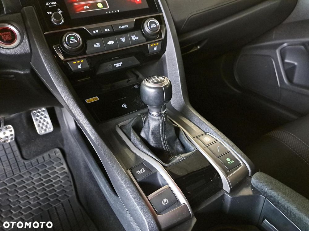 Honda Civic 1.5 T Sport Plus - 27