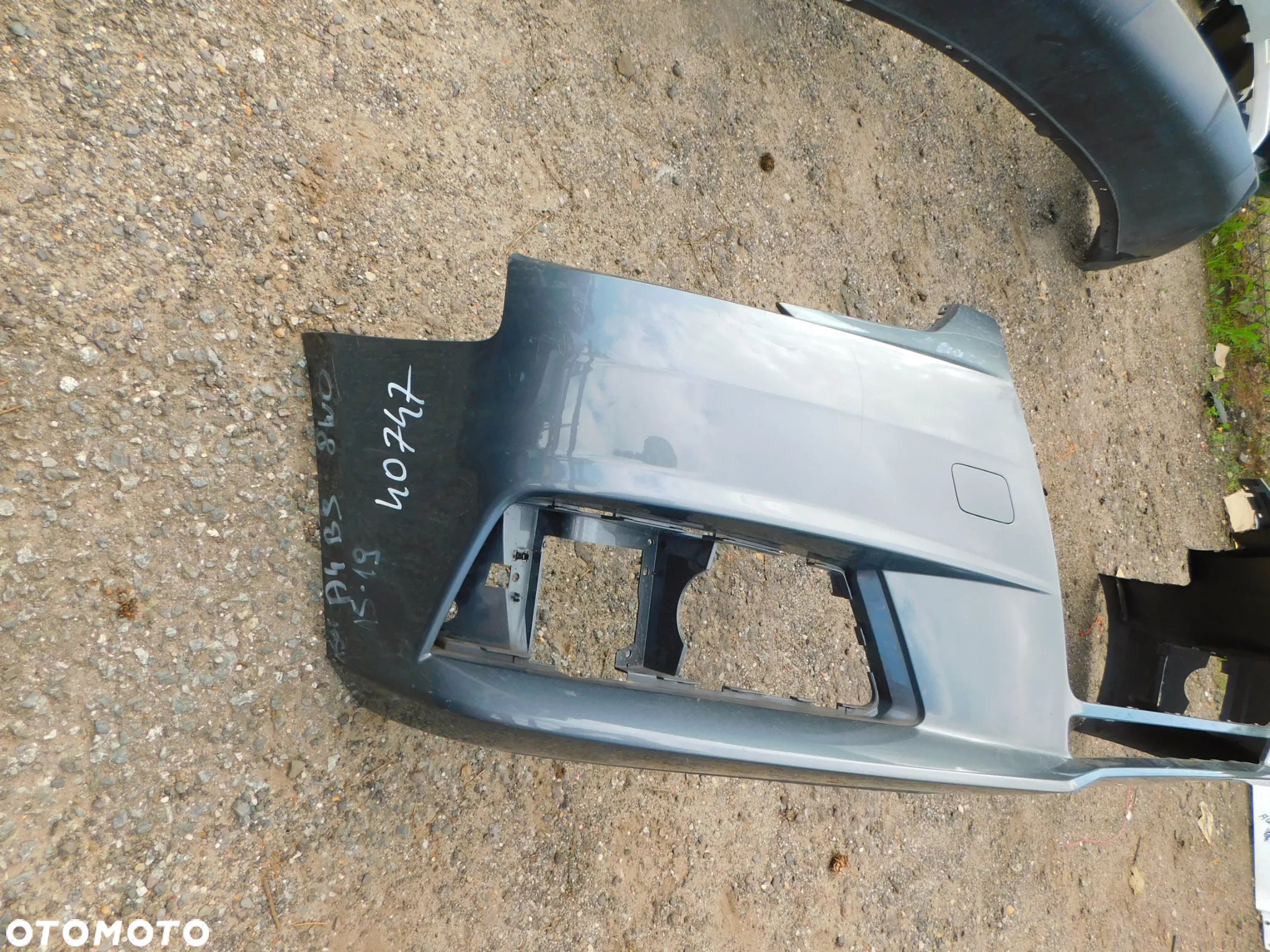 audi A4 B9 zderzak 8W0 15-19 nr 40747 WYSYŁKA - 2