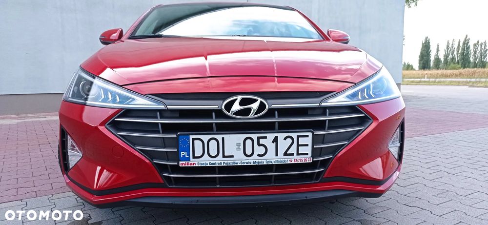 Hyundai Elantra 1.6 Comfort - 2