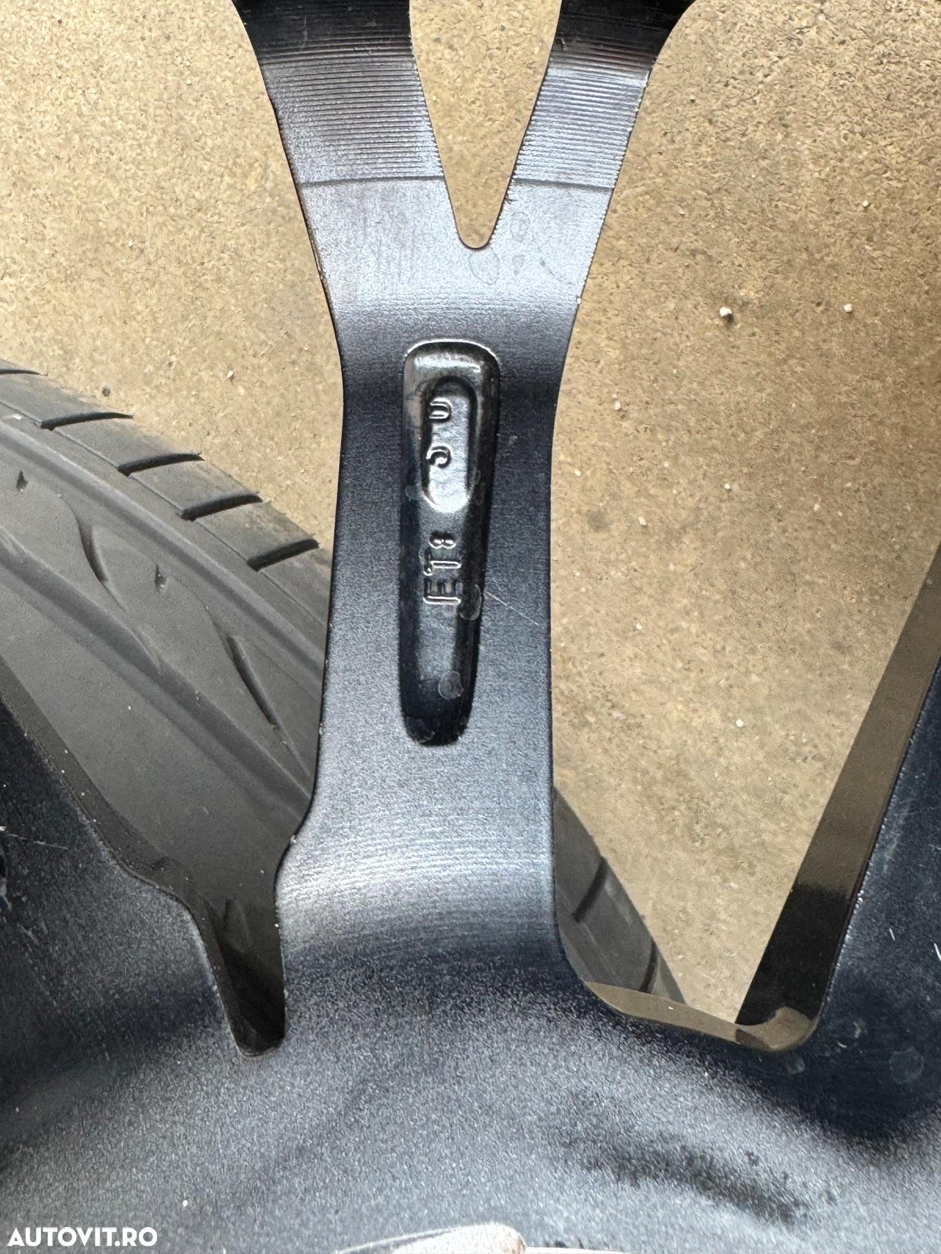 Vând jante BMW seria 5 pe 20” cu anvelope runflat de vară - 9
