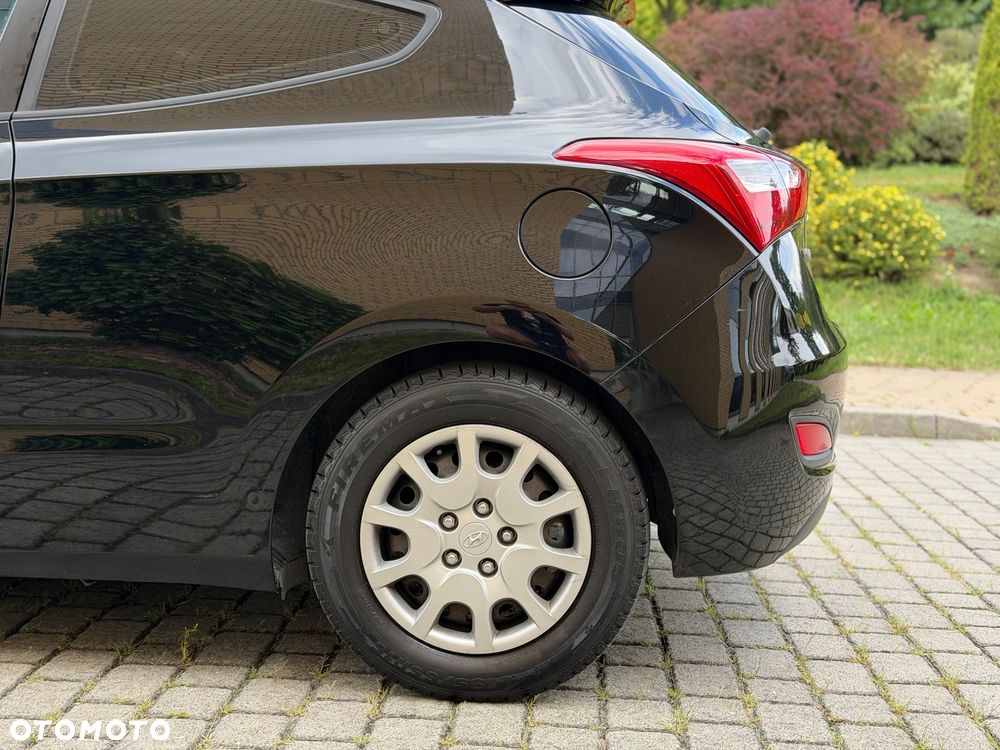 Hyundai i30 1.4 Premium - 13