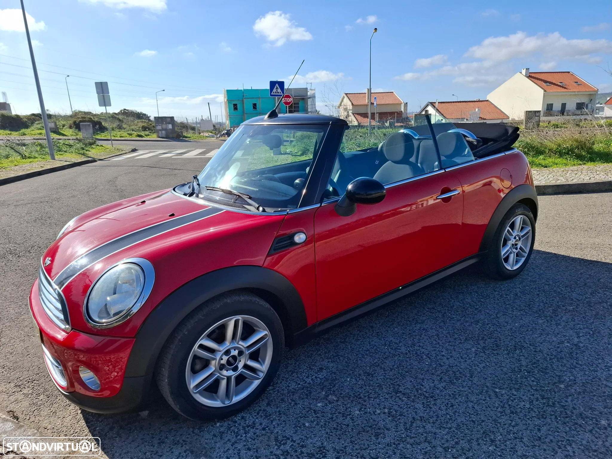 MINI Cabrio Cooper D - 13