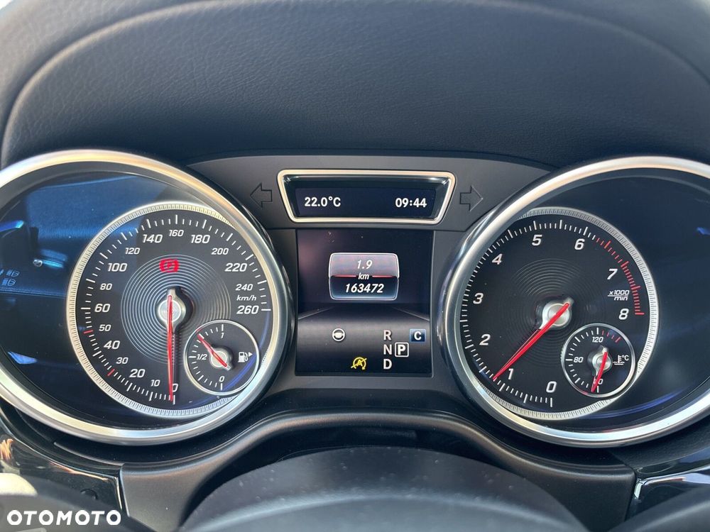 Mercedes-Benz GLS - 13