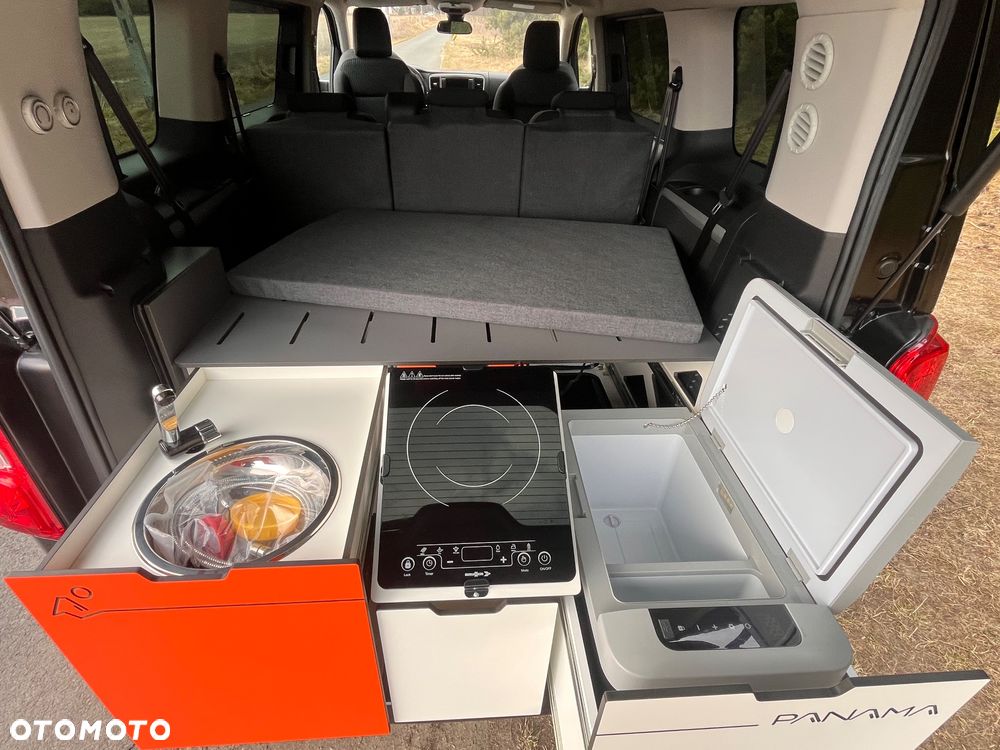 Peugeot Traveller Panama U10 2024r - 6