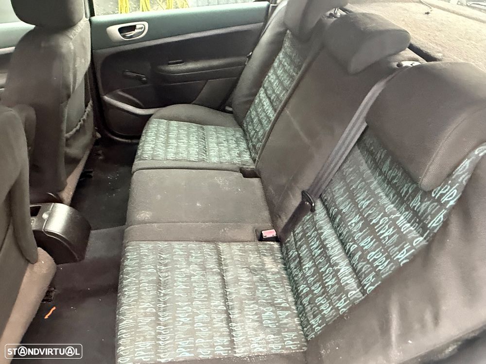 Peugeot 307 2.0 HDi 136 XSi - 19