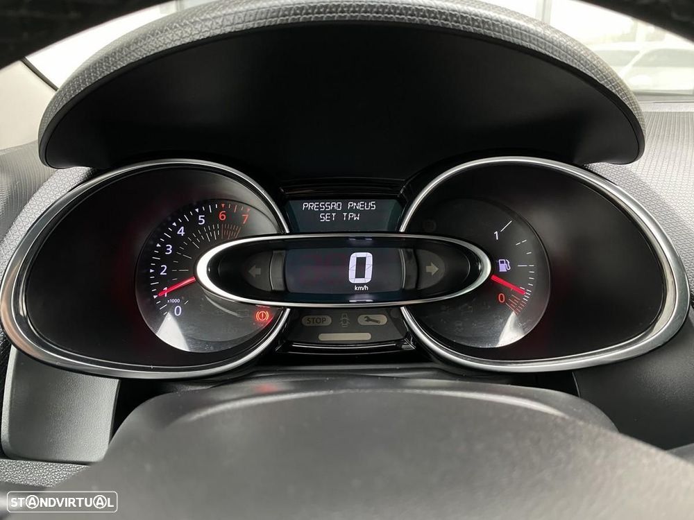 Renault Clio 0.9 TCe Limited Bi-Fuel - 27