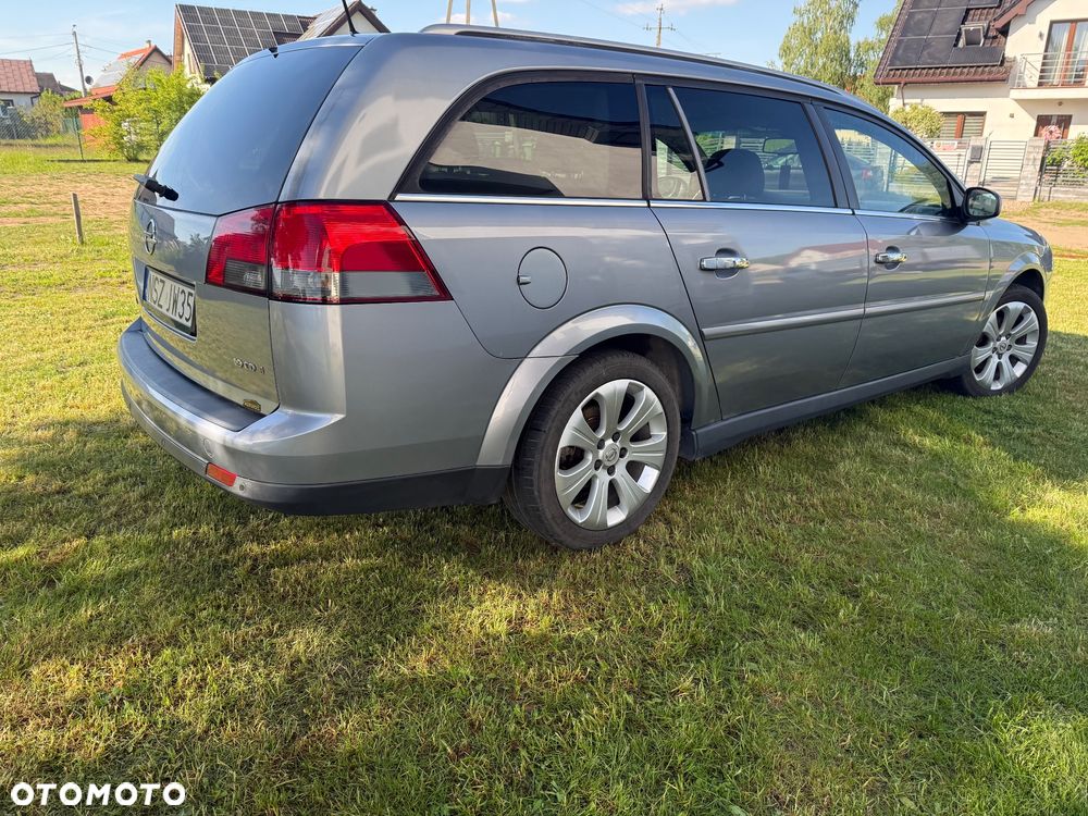 Opel Vectra - 2