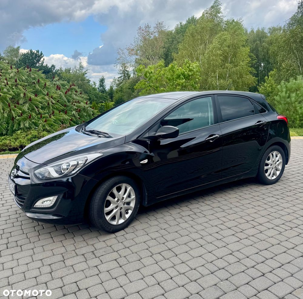 Hyundai i30 1.4 Classic + - 9
