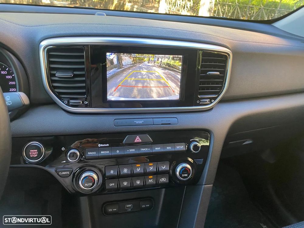 Kia Sportage 1.6 CRDI ISG MHEV Tech - 24