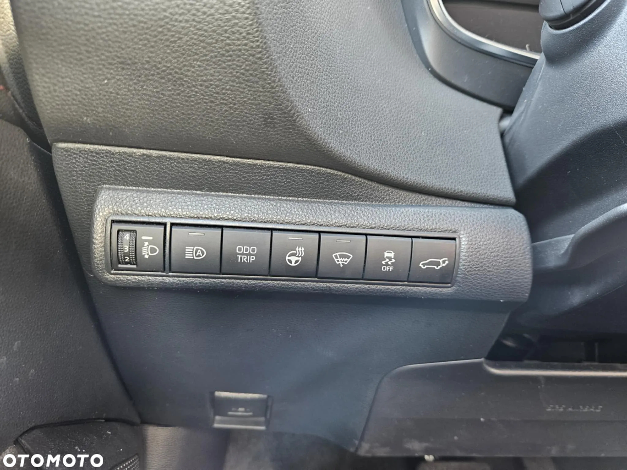 Toyota Corolla - 7