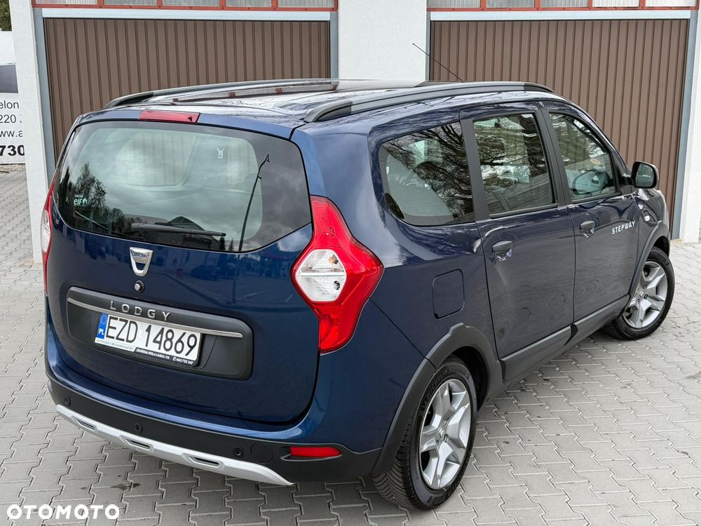 Dacia Lodgy TCe 115 Stepway - 8