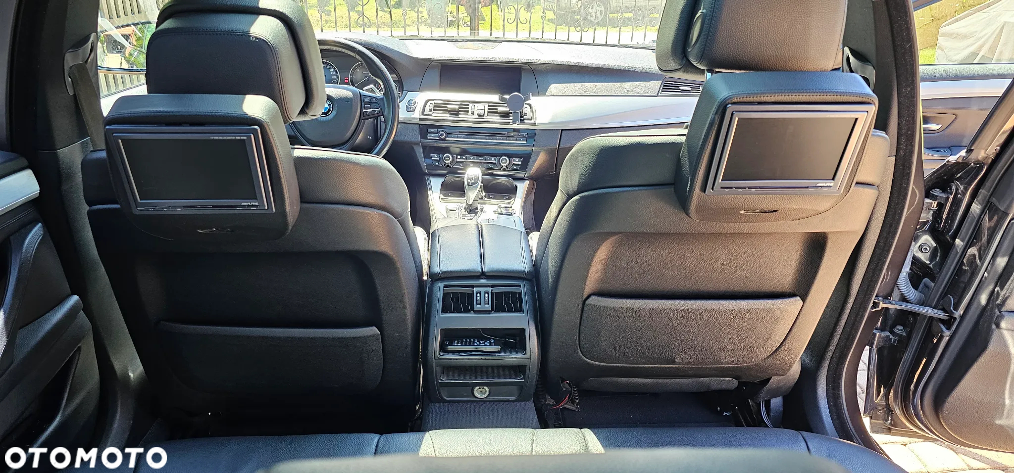 BMW Seria 5 520d Touring - 14