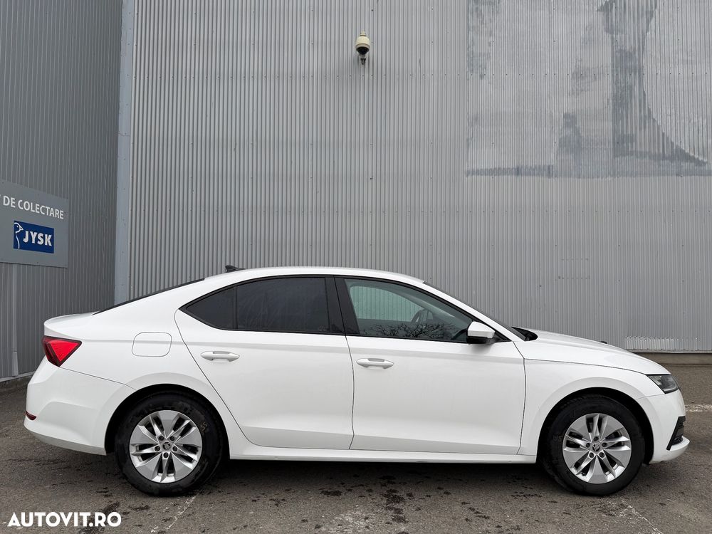 Skoda Octavia 2.0 TDI Style - 12