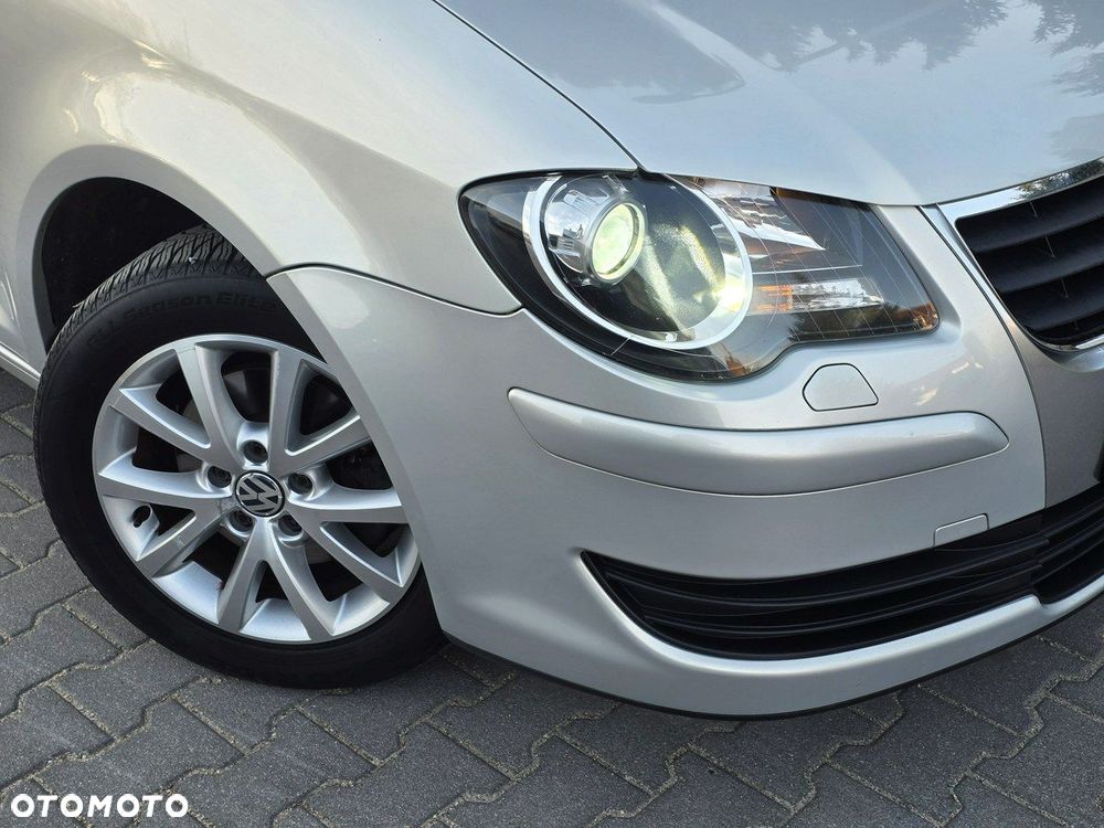 Volkswagen Touran 1.4 TSI Trendline - 29