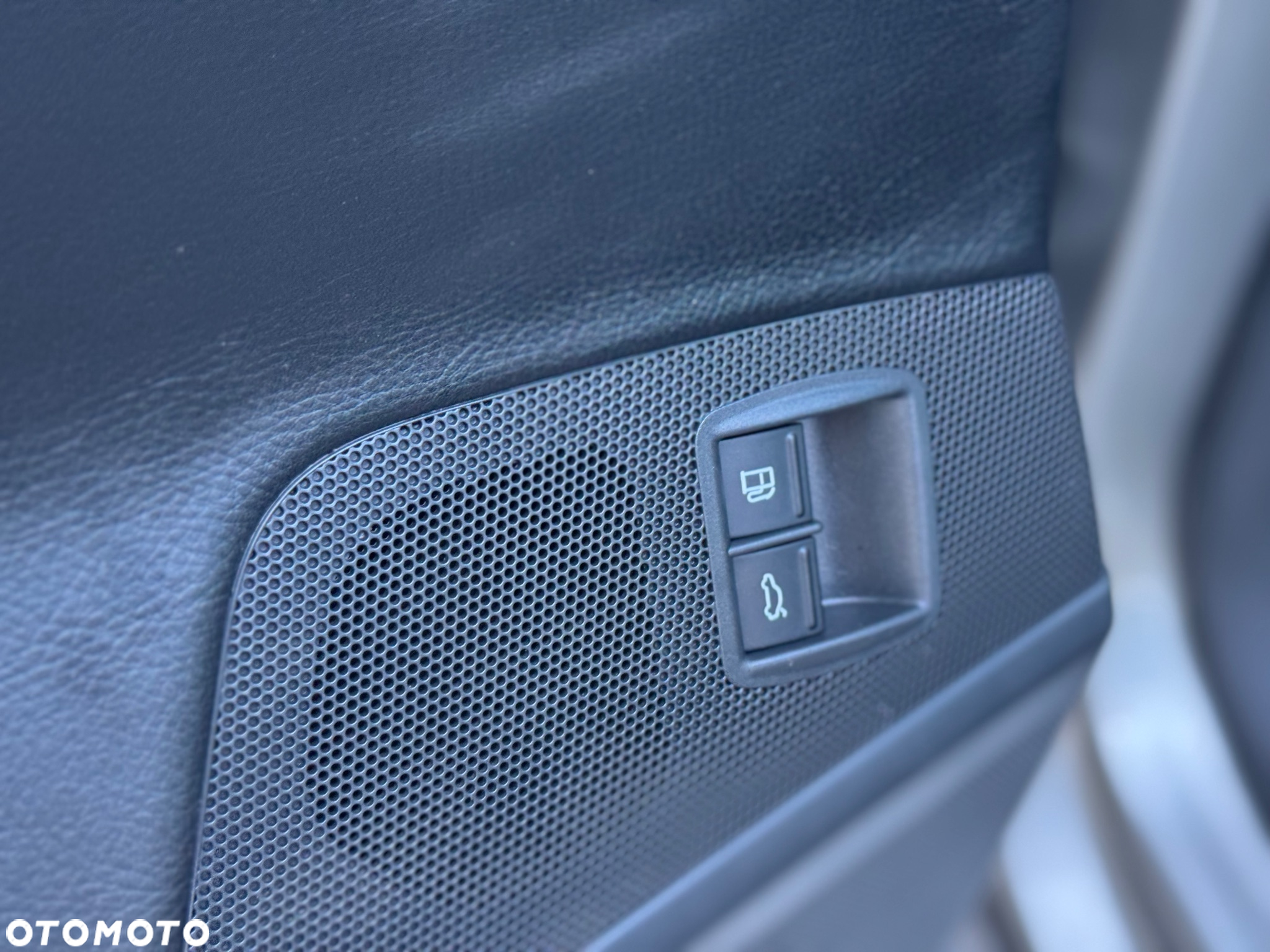 Volkswagen Passat CC 1.8 TSI Exclusive - 18