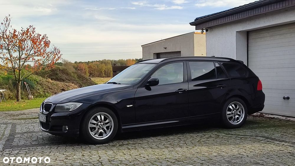 BMW Seria 3 320d - 10