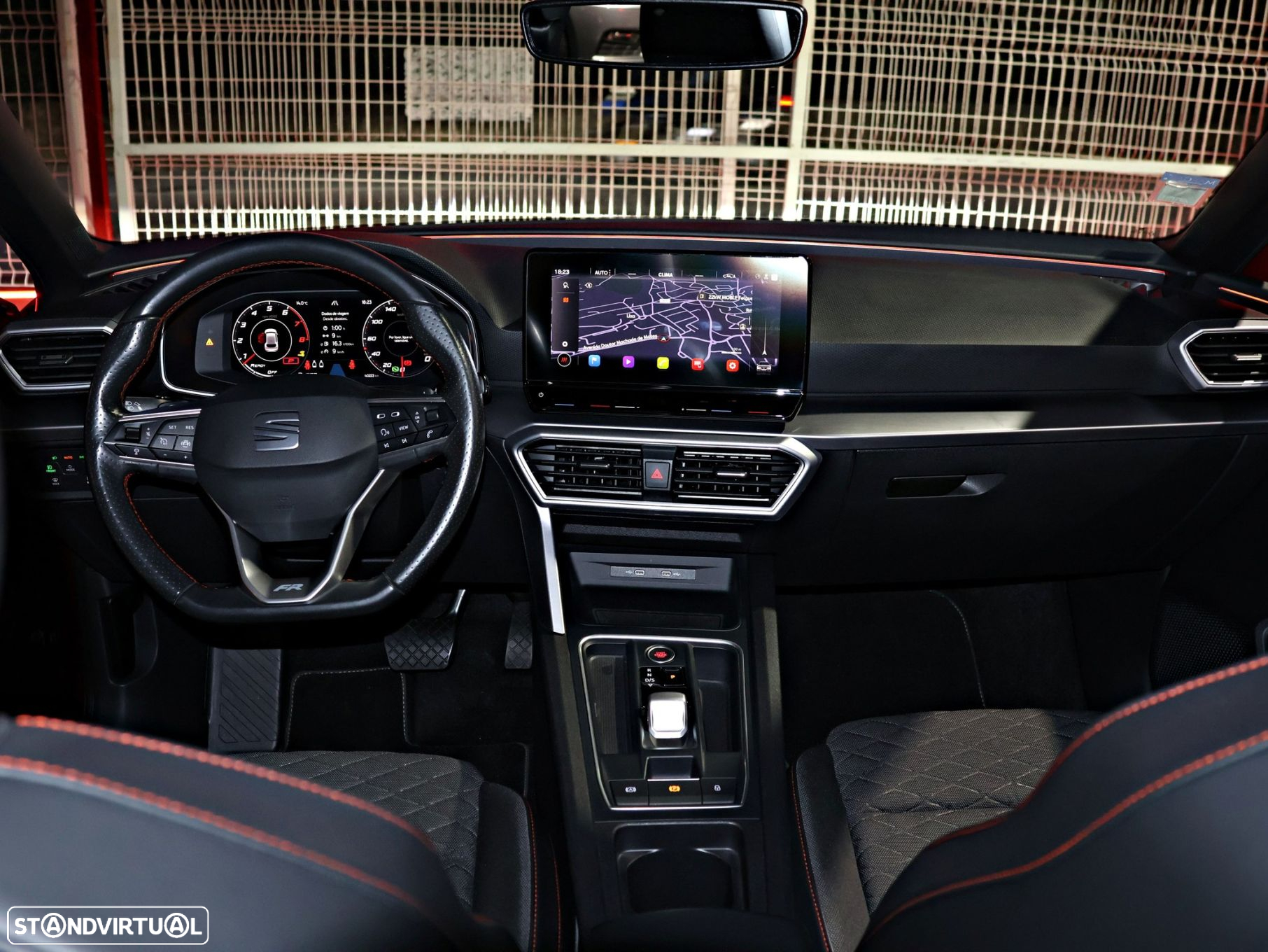 SEAT Leon 1.5 eTSI FR DSG - 19
