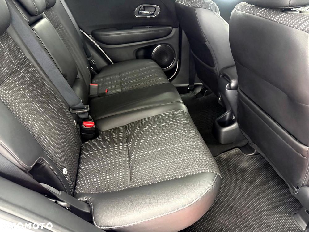 Honda HR-V 1.6 i-DTEC Executive - 29