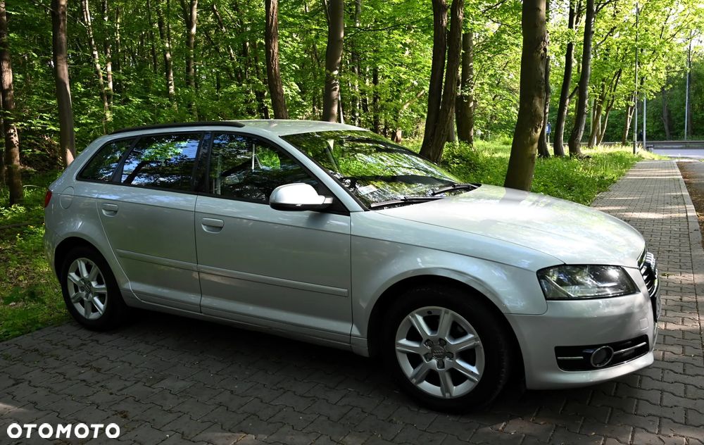 Audi A3 Sportback - 13