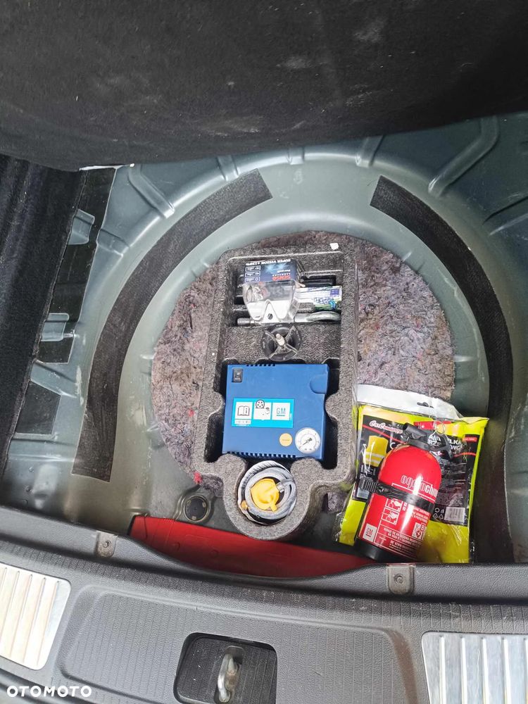 Opel Insignia 2.0 CDTI - 10