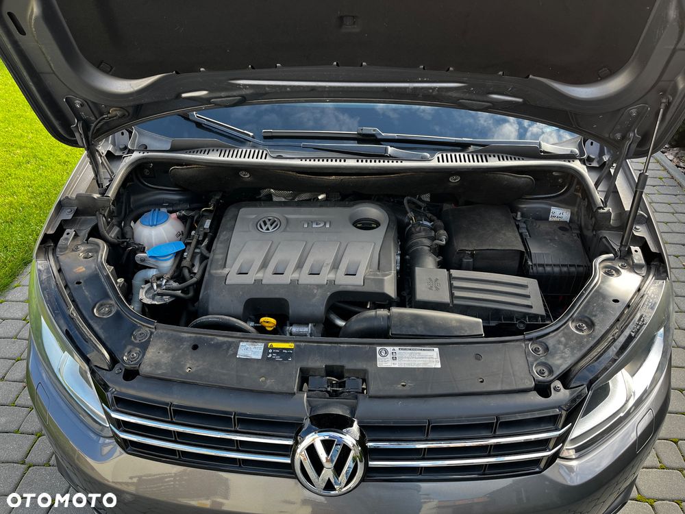 Volkswagen Touran 2.0 TDI DPF BlueMotion Technology Life - 15