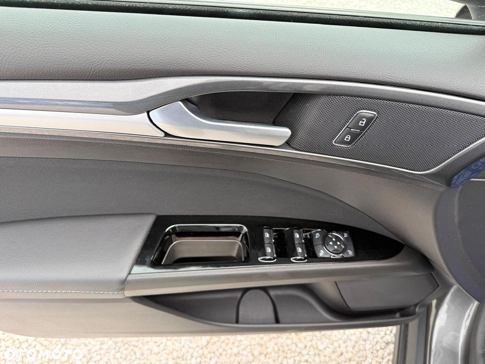 Ford Mondeo 2.0 TDCi Trend - 19