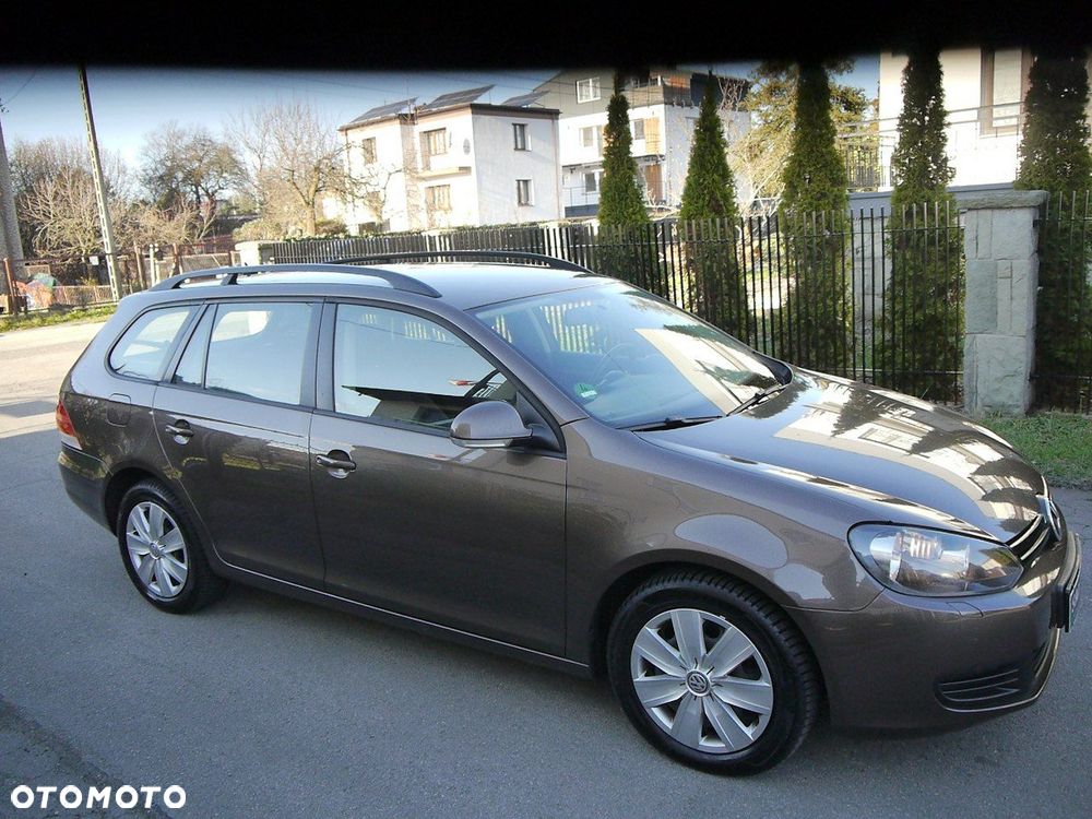 Volkswagen Golf Variant - 11