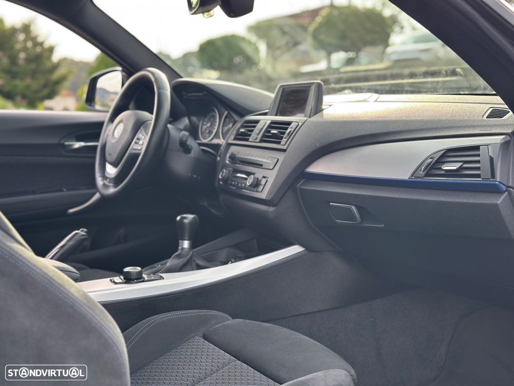 BMW 116 d Pack M - 26