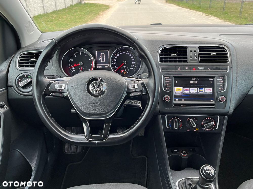 Volkswagen Polo 1.2 TSI (Blue Motion Technology) Comfortline - 23