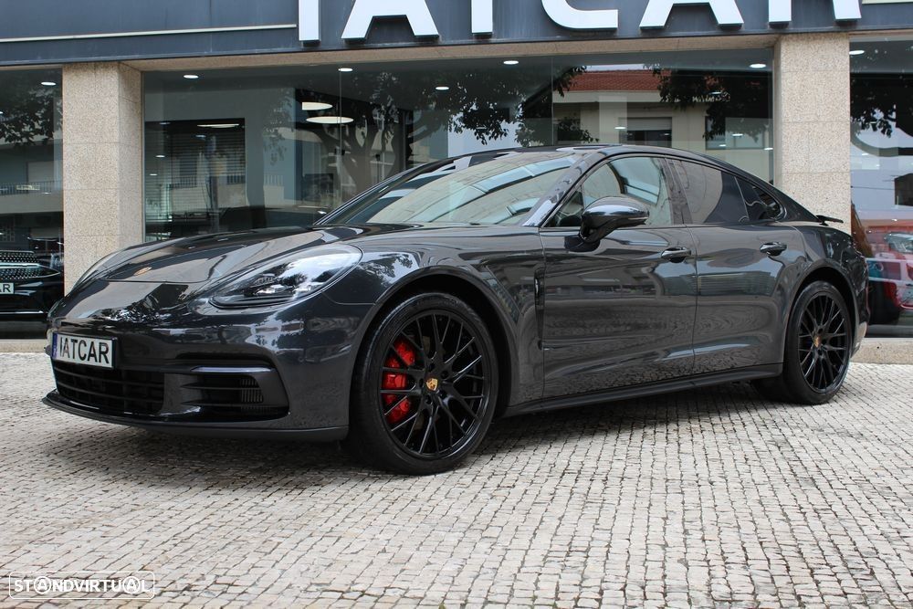 Porsche Panamera 4 S - 3
