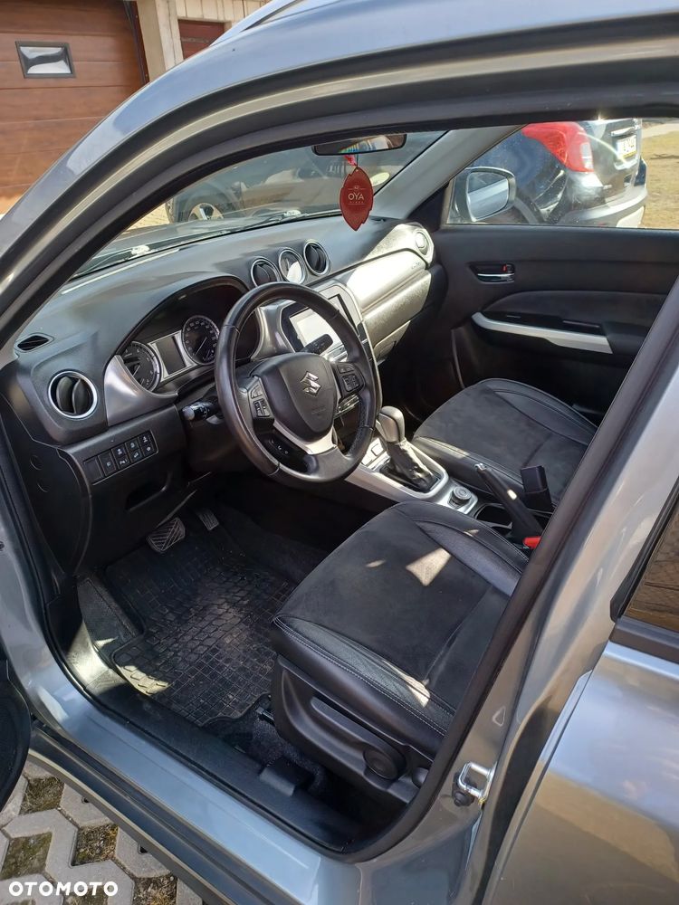 Suzuki Vitara - 25